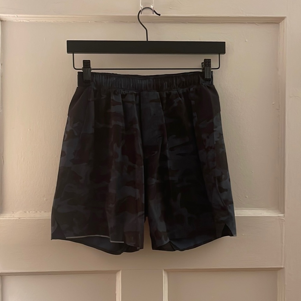 Lululemon “surge” 5 inch lined shorts